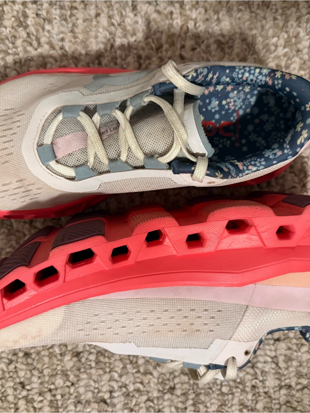 FP Movement x On Cloudmonster Sneakers - Picture 2 of 10